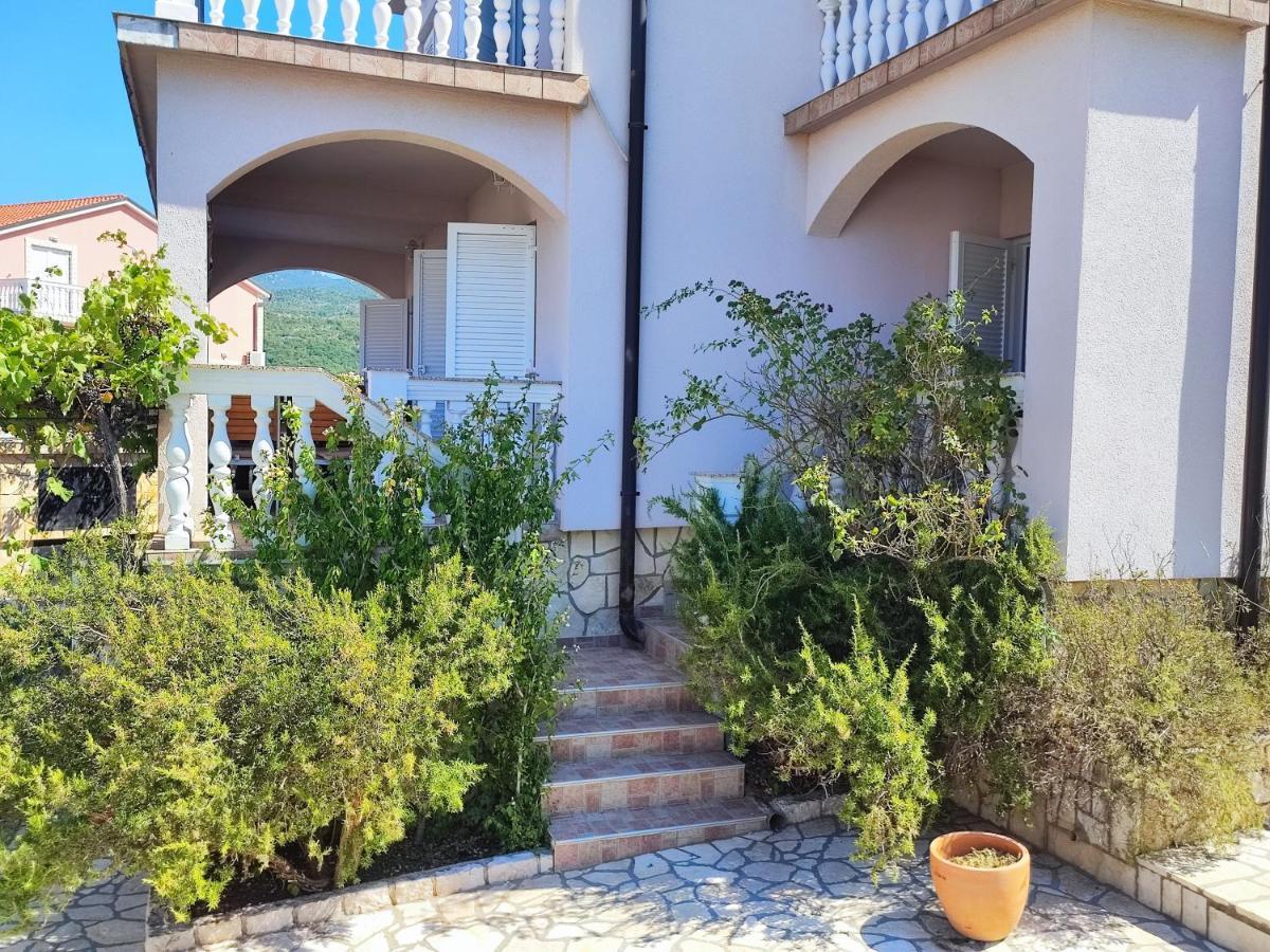 Apartmani Sabira Novi Vinodolski Exterior photo