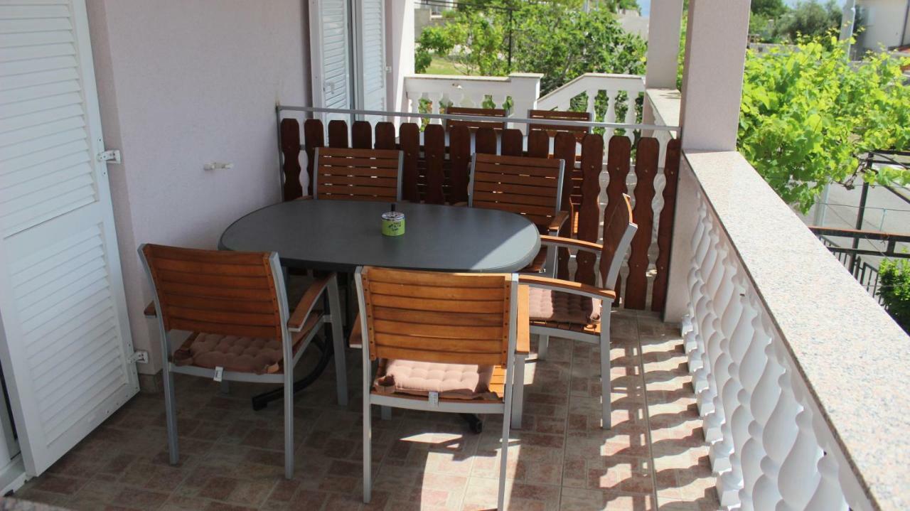 Apartmani Sabira Novi Vinodolski Exterior photo