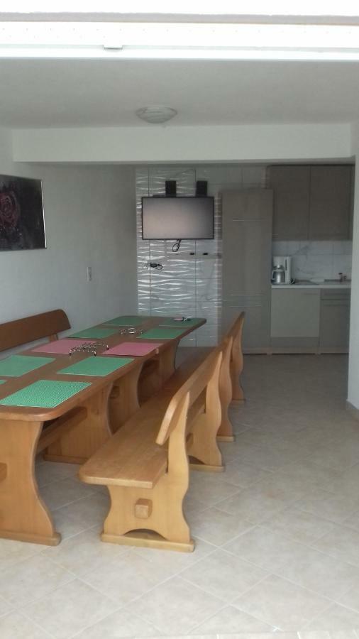 Apartmani Sabira Novi Vinodolski Exterior photo